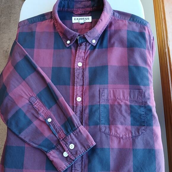 Express Soft Wash Buffalo Plaid Button-up Shirt Mens Large cotton long sleeve - Picture 1 of 14